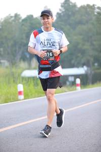 BIB: 316
                            <button type="button" onclick="openModal(6348047)" class="btn btn-primary btn-sm float-right btn-popup" data-toggle="modal" data-target=".modal-high-quality">
                        <i class="fas fa-shopping-cart"></i> Add to Cart
                    </button>
                                            <button type="button" onclick="isThisMe(6348047, true)" class="btn btn-success btn-sm float-right btn-popup btn-isme hidden" data-toggle="tooltip" data-placement="bottom" title="นี่คือรูปของคุณใช่ไหม คลิกที่นี่เพื่อเอาเข้าอัลบั้ม">
                        <i class="fas fa-plus"></i> Add to album
                    </button>
                    <button type="button" onclick="isThisMe(6348047, false)" class="btn btn-warning btn-sm float-right btn-popup btn-isnotme hidden">
                        <i class="fas fa-ban"></i> Remove from album
                    </button>