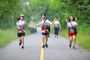 BIB: 620
                            <button type="button" onclick="openModal(6343949)" class="btn btn-primary btn-sm float-right btn-popup" data-toggle="modal" data-target=".modal-high-quality">
                        <i class="fas fa-shopping-cart"></i> Add to Cart
                    </button>
                                            <button type="button" onclick="isThisMe(6343949, true)" class="btn btn-success btn-sm float-right btn-popup btn-isme hidden" data-toggle="tooltip" data-placement="bottom" title="นี่คือรูปของคุณใช่ไหม คลิกที่นี่เพื่อเอาเข้าอัลบั้ม">
                        <i class="fas fa-plus"></i> Add to album
                    </button>
                    <button type="button" onclick="isThisMe(6343949, false)" class="btn btn-warning btn-sm float-right btn-popup btn-isnotme hidden">
                        <i class="fas fa-ban"></i> Remove from album
                    </button>