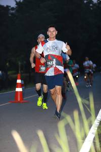 BIB: 243, 300
                            <button type="button" onclick="openModal(6351138)" class="btn btn-primary btn-sm float-right btn-popup" data-toggle="modal" data-target=".modal-high-quality">
                        <i class="fas fa-shopping-cart"></i> Add to Cart
                    </button>
                                            <button type="button" onclick="isThisMe(6351138, true)" class="btn btn-success btn-sm float-right btn-popup btn-isme hidden" data-toggle="tooltip" data-placement="bottom" title="นี่คือรูปของคุณใช่ไหม คลิกที่นี่เพื่อเอาเข้าอัลบั้ม">
                        <i class="fas fa-plus"></i> Add to album
                    </button>
                    <button type="button" onclick="isThisMe(6351138, false)" class="btn btn-warning btn-sm float-right btn-popup btn-isnotme hidden">
                        <i class="fas fa-ban"></i> Remove from album
                    </button>