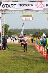 BIB: 128
                            <button type="button" onclick="openModal(6342571)" class="btn btn-primary btn-sm float-right btn-popup" data-toggle="modal" data-target=".modal-high-quality">
                        <i class="fas fa-shopping-cart"></i> Add to Cart
                    </button>
                                            <button type="button" onclick="isThisMe(6342571, true)" class="btn btn-success btn-sm float-right btn-popup btn-isme hidden" data-toggle="tooltip" data-placement="bottom" title="นี่คือรูปของคุณใช่ไหม คลิกที่นี่เพื่อเอาเข้าอัลบั้ม">
                        <i class="fas fa-plus"></i> Add to album
                    </button>
                    <button type="button" onclick="isThisMe(6342571, false)" class="btn btn-warning btn-sm float-right btn-popup btn-isnotme hidden">
                        <i class="fas fa-ban"></i> Remove from album
                    </button>