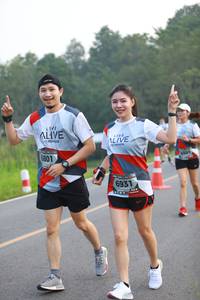 BIB: 6801, 6595, 6931
                            <button type="button" onclick="openModal(6352585)" class="btn btn-primary btn-sm float-right btn-popup" data-toggle="modal" data-target=".modal-high-quality">
                        <i class="fas fa-shopping-cart"></i> Add to Cart
                    </button>
                                            <button type="button" onclick="isThisMe(6352585, true)" class="btn btn-success btn-sm float-right btn-popup btn-isme hidden" data-toggle="tooltip" data-placement="bottom" title="นี่คือรูปของคุณใช่ไหม คลิกที่นี่เพื่อเอาเข้าอัลบั้ม">
                        <i class="fas fa-plus"></i> Add to album
                    </button>
                    <button type="button" onclick="isThisMe(6352585, false)" class="btn btn-warning btn-sm float-right btn-popup btn-isnotme hidden">
                        <i class="fas fa-ban"></i> Remove from album
                    </button>