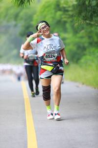 BIB: 6524
                            <button type="button" onclick="openModal(6347136)" class="btn btn-primary btn-sm float-right btn-popup" data-toggle="modal" data-target=".modal-high-quality">
                        <i class="fas fa-shopping-cart"></i> Add to Cart
                    </button>
                                            <button type="button" onclick="isThisMe(6347136, true)" class="btn btn-success btn-sm float-right btn-popup btn-isme hidden" data-toggle="tooltip" data-placement="bottom" title="นี่คือรูปของคุณใช่ไหม คลิกที่นี่เพื่อเอาเข้าอัลบั้ม">
                        <i class="fas fa-plus"></i> Add to album
                    </button>
                    <button type="button" onclick="isThisMe(6347136, false)" class="btn btn-warning btn-sm float-right btn-popup btn-isnotme hidden">
                        <i class="fas fa-ban"></i> Remove from album
                    </button>