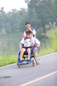 BIB: 
                            <button type="button" onclick="openModal(6351581)" class="btn btn-primary btn-sm float-right btn-popup" data-toggle="modal" data-target=".modal-high-quality">
                        <i class="fas fa-shopping-cart"></i> Add to Cart
                    </button>
                                            <button type="button" onclick="isThisMe(6351581, true)" class="btn btn-success btn-sm float-right btn-popup btn-isme hidden" data-toggle="tooltip" data-placement="bottom" title="นี่คือรูปของคุณใช่ไหม คลิกที่นี่เพื่อเอาเข้าอัลบั้ม">
                        <i class="fas fa-plus"></i> Add to album
                    </button>
                    <button type="button" onclick="isThisMe(6351581, false)" class="btn btn-warning btn-sm float-right btn-popup btn-isnotme hidden">
                        <i class="fas fa-ban"></i> Remove from album
                    </button>