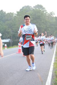 BIB: 6869
                            <button type="button" onclick="openModal(6350572)" class="btn btn-primary btn-sm float-right btn-popup" data-toggle="modal" data-target=".modal-high-quality">
                        <i class="fas fa-shopping-cart"></i> Add to Cart
                    </button>
                                            <button type="button" onclick="isThisMe(6350572, true)" class="btn btn-success btn-sm float-right btn-popup btn-isme hidden" data-toggle="tooltip" data-placement="bottom" title="นี่คือรูปของคุณใช่ไหม คลิกที่นี่เพื่อเอาเข้าอัลบั้ม">
                        <i class="fas fa-plus"></i> Add to album
                    </button>
                    <button type="button" onclick="isThisMe(6350572, false)" class="btn btn-warning btn-sm float-right btn-popup btn-isnotme hidden">
                        <i class="fas fa-ban"></i> Remove from album
                    </button>