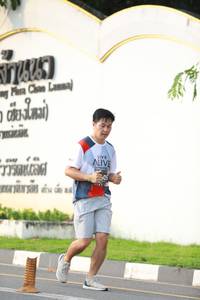 BIB: 505
                            <button type="button" onclick="openModal(6341922)" class="btn btn-primary btn-sm float-right btn-popup" data-toggle="modal" data-target=".modal-high-quality">
                        <i class="fas fa-shopping-cart"></i> Add to Cart
                    </button>
                                            <button type="button" onclick="isThisMe(6341922, true)" class="btn btn-success btn-sm float-right btn-popup btn-isme hidden" data-toggle="tooltip" data-placement="bottom" title="นี่คือรูปของคุณใช่ไหม คลิกที่นี่เพื่อเอาเข้าอัลบั้ม">
                        <i class="fas fa-plus"></i> Add to album
                    </button>
                    <button type="button" onclick="isThisMe(6341922, false)" class="btn btn-warning btn-sm float-right btn-popup btn-isnotme hidden">
                        <i class="fas fa-ban"></i> Remove from album
                    </button>