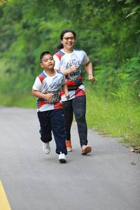 BIB: 6907
                            <button type="button" onclick="openModal(6343498)" class="btn btn-primary btn-sm float-right btn-popup" data-toggle="modal" data-target=".modal-high-quality">
                        <i class="fas fa-shopping-cart"></i> Add to Cart
                    </button>
                                            <button type="button" onclick="isThisMe(6343498, true)" class="btn btn-success btn-sm float-right btn-popup btn-isme hidden" data-toggle="tooltip" data-placement="bottom" title="นี่คือรูปของคุณใช่ไหม คลิกที่นี่เพื่อเอาเข้าอัลบั้ม">
                        <i class="fas fa-plus"></i> Add to album
                    </button>
                    <button type="button" onclick="isThisMe(6343498, false)" class="btn btn-warning btn-sm float-right btn-popup btn-isnotme hidden">
                        <i class="fas fa-ban"></i> Remove from album
                    </button>