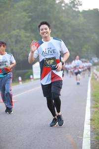 BIB: 5714
                            <button type="button" onclick="openModal(6349077)" class="btn btn-primary btn-sm float-right btn-popup" data-toggle="modal" data-target=".modal-high-quality">
                        <i class="fas fa-shopping-cart"></i> Add to Cart
                    </button>
                                            <button type="button" onclick="isThisMe(6349077, true)" class="btn btn-success btn-sm float-right btn-popup btn-isme hidden" data-toggle="tooltip" data-placement="bottom" title="นี่คือรูปของคุณใช่ไหม คลิกที่นี่เพื่อเอาเข้าอัลบั้ม">
                        <i class="fas fa-plus"></i> Add to album
                    </button>
                    <button type="button" onclick="isThisMe(6349077, false)" class="btn btn-warning btn-sm float-right btn-popup btn-isnotme hidden">
                        <i class="fas fa-ban"></i> Remove from album
                    </button>