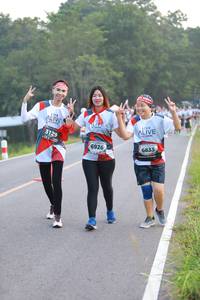 BIB: 3129, 6926, 6833
                            <button type="button" onclick="openModal(6353365)" class="btn btn-primary btn-sm float-right btn-popup" data-toggle="modal" data-target=".modal-high-quality">
                        <i class="fas fa-shopping-cart"></i> Add to Cart
                    </button>
                                            <button type="button" onclick="isThisMe(6353365, true)" class="btn btn-success btn-sm float-right btn-popup btn-isme hidden" data-toggle="tooltip" data-placement="bottom" title="นี่คือรูปของคุณใช่ไหม คลิกที่นี่เพื่อเอาเข้าอัลบั้ม">
                        <i class="fas fa-plus"></i> Add to album
                    </button>
                    <button type="button" onclick="isThisMe(6353365, false)" class="btn btn-warning btn-sm float-right btn-popup btn-isnotme hidden">
                        <i class="fas fa-ban"></i> Remove from album
                    </button>