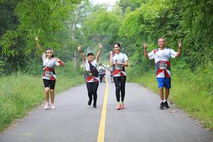 BIB: 7141, 7152, 7155
                            <button type="button" onclick="openModal(6343948)" class="btn btn-primary btn-sm float-right btn-popup" data-toggle="modal" data-target=".modal-high-quality">
                        <i class="fas fa-shopping-cart"></i> Add to Cart
                    </button>
                                            <button type="button" onclick="isThisMe(6343948, true)" class="btn btn-success btn-sm float-right btn-popup btn-isme hidden" data-toggle="tooltip" data-placement="bottom" title="นี่คือรูปของคุณใช่ไหม คลิกที่นี่เพื่อเอาเข้าอัลบั้ม">
                        <i class="fas fa-plus"></i> Add to album
                    </button>
                    <button type="button" onclick="isThisMe(6343948, false)" class="btn btn-warning btn-sm float-right btn-popup btn-isnotme hidden">
                        <i class="fas fa-ban"></i> Remove from album
                    </button>