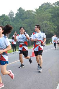 BIB: 6868, 6823
                            <button type="button" onclick="openModal(6353259)" class="btn btn-primary btn-sm float-right btn-popup" data-toggle="modal" data-target=".modal-high-quality">
                        <i class="fas fa-shopping-cart"></i> Add to Cart
                    </button>
                                            <button type="button" onclick="isThisMe(6353259, true)" class="btn btn-success btn-sm float-right btn-popup btn-isme hidden" data-toggle="tooltip" data-placement="bottom" title="นี่คือรูปของคุณใช่ไหม คลิกที่นี่เพื่อเอาเข้าอัลบั้ม">
                        <i class="fas fa-plus"></i> Add to album
                    </button>
                    <button type="button" onclick="isThisMe(6353259, false)" class="btn btn-warning btn-sm float-right btn-popup btn-isnotme hidden">
                        <i class="fas fa-ban"></i> Remove from album
                    </button>