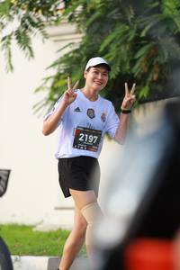 BIB: 2197
                            <button type="button" onclick="openModal(6342063)" class="btn btn-primary btn-sm float-right btn-popup" data-toggle="modal" data-target=".modal-high-quality">
                        <i class="fas fa-shopping-cart"></i> Add to Cart
                    </button>
                                            <button type="button" onclick="isThisMe(6342063, true)" class="btn btn-success btn-sm float-right btn-popup btn-isme hidden" data-toggle="tooltip" data-placement="bottom" title="นี่คือรูปของคุณใช่ไหม คลิกที่นี่เพื่อเอาเข้าอัลบั้ม">
                        <i class="fas fa-plus"></i> Add to album
                    </button>
                    <button type="button" onclick="isThisMe(6342063, false)" class="btn btn-warning btn-sm float-right btn-popup btn-isnotme hidden">
                        <i class="fas fa-ban"></i> Remove from album
                    </button>