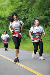 BIB: 6642, 6564
                            <button type="button" onclick="openModal(6343264)" class="btn btn-primary btn-sm float-right btn-popup" data-toggle="modal" data-target=".modal-high-quality">
                        <i class="fas fa-shopping-cart"></i> Add to Cart
                    </button>
                                            <button type="button" onclick="isThisMe(6343264, true)" class="btn btn-success btn-sm float-right btn-popup btn-isme hidden" data-toggle="tooltip" data-placement="bottom" title="นี่คือรูปของคุณใช่ไหม คลิกที่นี่เพื่อเอาเข้าอัลบั้ม">
                        <i class="fas fa-plus"></i> Add to album
                    </button>
                    <button type="button" onclick="isThisMe(6343264, false)" class="btn btn-warning btn-sm float-right btn-popup btn-isnotme hidden">
                        <i class="fas fa-ban"></i> Remove from album
                    </button>