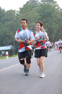 BIB: 7010
                            <button type="button" onclick="openModal(6352969)" class="btn btn-primary btn-sm float-right btn-popup" data-toggle="modal" data-target=".modal-high-quality">
                        <i class="fas fa-shopping-cart"></i> Add to Cart
                    </button>
                                            <button type="button" onclick="isThisMe(6352969, true)" class="btn btn-success btn-sm float-right btn-popup btn-isme hidden" data-toggle="tooltip" data-placement="bottom" title="นี่คือรูปของคุณใช่ไหม คลิกที่นี่เพื่อเอาเข้าอัลบั้ม">
                        <i class="fas fa-plus"></i> Add to album
                    </button>
                    <button type="button" onclick="isThisMe(6352969, false)" class="btn btn-warning btn-sm float-right btn-popup btn-isnotme hidden">
                        <i class="fas fa-ban"></i> Remove from album
                    </button>