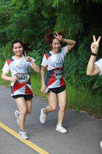 BIB: 6621, 6586
                            <button type="button" onclick="openModal(6342914)" class="btn btn-primary btn-sm float-right btn-popup" data-toggle="modal" data-target=".modal-high-quality">
                        <i class="fas fa-shopping-cart"></i> Add to Cart
                    </button>
                                            <button type="button" onclick="isThisMe(6342914, true)" class="btn btn-success btn-sm float-right btn-popup btn-isme hidden" data-toggle="tooltip" data-placement="bottom" title="นี่คือรูปของคุณใช่ไหม คลิกที่นี่เพื่อเอาเข้าอัลบั้ม">
                        <i class="fas fa-plus"></i> Add to album
                    </button>
                    <button type="button" onclick="isThisMe(6342914, false)" class="btn btn-warning btn-sm float-right btn-popup btn-isnotme hidden">
                        <i class="fas fa-ban"></i> Remove from album
                    </button>