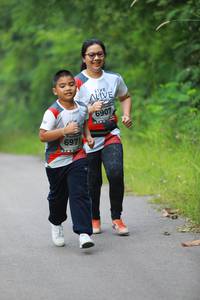 BIB: 6907, 6971
                            <button type="button" onclick="openModal(6343506)" class="btn btn-primary btn-sm float-right btn-popup" data-toggle="modal" data-target=".modal-high-quality">
                        <i class="fas fa-shopping-cart"></i> Add to Cart
                    </button>
                                            <button type="button" onclick="isThisMe(6343506, true)" class="btn btn-success btn-sm float-right btn-popup btn-isme hidden" data-toggle="tooltip" data-placement="bottom" title="นี่คือรูปของคุณใช่ไหม คลิกที่นี่เพื่อเอาเข้าอัลบั้ม">
                        <i class="fas fa-plus"></i> Add to album
                    </button>
                    <button type="button" onclick="isThisMe(6343506, false)" class="btn btn-warning btn-sm float-right btn-popup btn-isnotme hidden">
                        <i class="fas fa-ban"></i> Remove from album
                    </button>