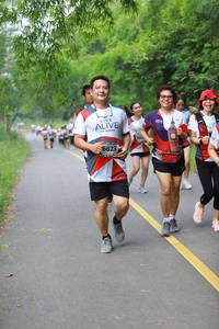 BIB: 6823
                            <button type="button" onclick="openModal(6342909)" class="btn btn-primary btn-sm float-right btn-popup" data-toggle="modal" data-target=".modal-high-quality">
                        <i class="fas fa-shopping-cart"></i> Add to Cart
                    </button>
                                            <button type="button" onclick="isThisMe(6342909, true)" class="btn btn-success btn-sm float-right btn-popup btn-isme hidden" data-toggle="tooltip" data-placement="bottom" title="นี่คือรูปของคุณใช่ไหม คลิกที่นี่เพื่อเอาเข้าอัลบั้ม">
                        <i class="fas fa-plus"></i> Add to album
                    </button>
                    <button type="button" onclick="isThisMe(6342909, false)" class="btn btn-warning btn-sm float-right btn-popup btn-isnotme hidden">
                        <i class="fas fa-ban"></i> Remove from album
                    </button>