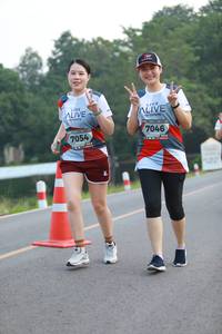 BIB: 7046, 7054
                            <button type="button" onclick="openModal(6345811)" class="btn btn-primary btn-sm float-right btn-popup" data-toggle="modal" data-target=".modal-high-quality">
                        <i class="fas fa-shopping-cart"></i> Add to Cart
                    </button>
                                            <button type="button" onclick="isThisMe(6345811, true)" class="btn btn-success btn-sm float-right btn-popup btn-isme hidden" data-toggle="tooltip" data-placement="bottom" title="นี่คือรูปของคุณใช่ไหม คลิกที่นี่เพื่อเอาเข้าอัลบั้ม">
                        <i class="fas fa-plus"></i> Add to album
                    </button>
                    <button type="button" onclick="isThisMe(6345811, false)" class="btn btn-warning btn-sm float-right btn-popup btn-isnotme hidden">
                        <i class="fas fa-ban"></i> Remove from album
                    </button>