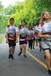 BIB: 6837, 6535
                            <button type="button" onclick="openModal(6346310)" class="btn btn-primary btn-sm float-right btn-popup" data-toggle="modal" data-target=".modal-high-quality">
                        <i class="fas fa-shopping-cart"></i> Add to Cart
                    </button>
                                            <button type="button" onclick="isThisMe(6346310, true)" class="btn btn-success btn-sm float-right btn-popup btn-isme hidden" data-toggle="tooltip" data-placement="bottom" title="นี่คือรูปของคุณใช่ไหม คลิกที่นี่เพื่อเอาเข้าอัลบั้ม">
                        <i class="fas fa-plus"></i> Add to album
                    </button>
                    <button type="button" onclick="isThisMe(6346310, false)" class="btn btn-warning btn-sm float-right btn-popup btn-isnotme hidden">
                        <i class="fas fa-ban"></i> Remove from album
                    </button>