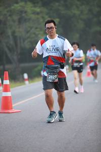 BIB: 2827
                            <button type="button" onclick="openModal(6348224)" class="btn btn-primary btn-sm float-right btn-popup" data-toggle="modal" data-target=".modal-high-quality">
                        <i class="fas fa-shopping-cart"></i> Add to Cart
                    </button>
                                            <button type="button" onclick="isThisMe(6348224, true)" class="btn btn-success btn-sm float-right btn-popup btn-isme hidden" data-toggle="tooltip" data-placement="bottom" title="นี่คือรูปของคุณใช่ไหม คลิกที่นี่เพื่อเอาเข้าอัลบั้ม">
                        <i class="fas fa-plus"></i> Add to album
                    </button>
                    <button type="button" onclick="isThisMe(6348224, false)" class="btn btn-warning btn-sm float-right btn-popup btn-isnotme hidden">
                        <i class="fas fa-ban"></i> Remove from album
                    </button>