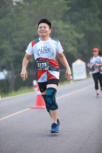 BIB: 2173
                            <button type="button" onclick="openModal(6348320)" class="btn btn-primary btn-sm float-right btn-popup" data-toggle="modal" data-target=".modal-high-quality">
                        <i class="fas fa-shopping-cart"></i> Add to Cart
                    </button>
                                            <button type="button" onclick="isThisMe(6348320, true)" class="btn btn-success btn-sm float-right btn-popup btn-isme hidden" data-toggle="tooltip" data-placement="bottom" title="นี่คือรูปของคุณใช่ไหม คลิกที่นี่เพื่อเอาเข้าอัลบั้ม">
                        <i class="fas fa-plus"></i> Add to album
                    </button>
                    <button type="button" onclick="isThisMe(6348320, false)" class="btn btn-warning btn-sm float-right btn-popup btn-isnotme hidden">
                        <i class="fas fa-ban"></i> Remove from album
                    </button>