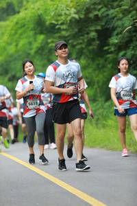 BIB: 6606, 6615
                            <button type="button" onclick="openModal(6343073)" class="btn btn-primary btn-sm float-right btn-popup" data-toggle="modal" data-target=".modal-high-quality">
                        <i class="fas fa-shopping-cart"></i> Add to Cart
                    </button>
                                            <button type="button" onclick="isThisMe(6343073, true)" class="btn btn-success btn-sm float-right btn-popup btn-isme hidden" data-toggle="tooltip" data-placement="bottom" title="นี่คือรูปของคุณใช่ไหม คลิกที่นี่เพื่อเอาเข้าอัลบั้ม">
                        <i class="fas fa-plus"></i> Add to album
                    </button>
                    <button type="button" onclick="isThisMe(6343073, false)" class="btn btn-warning btn-sm float-right btn-popup btn-isnotme hidden">
                        <i class="fas fa-ban"></i> Remove from album
                    </button>