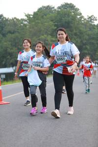 BIB: 6351, 6354, 6760
                            <button type="button" onclick="openModal(6345737)" class="btn btn-primary btn-sm float-right btn-popup" data-toggle="modal" data-target=".modal-high-quality">
                        <i class="fas fa-shopping-cart"></i> Add to Cart
                    </button>
                                            <button type="button" onclick="isThisMe(6345737, true)" class="btn btn-success btn-sm float-right btn-popup btn-isme hidden" data-toggle="tooltip" data-placement="bottom" title="นี่คือรูปของคุณใช่ไหม คลิกที่นี่เพื่อเอาเข้าอัลบั้ม">
                        <i class="fas fa-plus"></i> Add to album
                    </button>
                    <button type="button" onclick="isThisMe(6345737, false)" class="btn btn-warning btn-sm float-right btn-popup btn-isnotme hidden">
                        <i class="fas fa-ban"></i> Remove from album
                    </button>