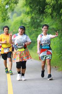 BIB: 6505, 606
                            <button type="button" onclick="openModal(6347228)" class="btn btn-primary btn-sm float-right btn-popup" data-toggle="modal" data-target=".modal-high-quality">
                        <i class="fas fa-shopping-cart"></i> Add to Cart
                    </button>
                                            <button type="button" onclick="isThisMe(6347228, true)" class="btn btn-success btn-sm float-right btn-popup btn-isme hidden" data-toggle="tooltip" data-placement="bottom" title="นี่คือรูปของคุณใช่ไหม คลิกที่นี่เพื่อเอาเข้าอัลบั้ม">
                        <i class="fas fa-plus"></i> Add to album
                    </button>
                    <button type="button" onclick="isThisMe(6347228, false)" class="btn btn-warning btn-sm float-right btn-popup btn-isnotme hidden">
                        <i class="fas fa-ban"></i> Remove from album
                    </button>