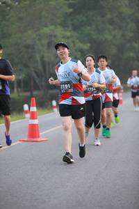 BIB: 2191, 2754
                            <button type="button" onclick="openModal(6353794)" class="btn btn-primary btn-sm float-right btn-popup" data-toggle="modal" data-target=".modal-high-quality">
                        <i class="fas fa-shopping-cart"></i> Add to Cart
                    </button>
                                            <button type="button" onclick="isThisMe(6353794, true)" class="btn btn-success btn-sm float-right btn-popup btn-isme hidden" data-toggle="tooltip" data-placement="bottom" title="นี่คือรูปของคุณใช่ไหม คลิกที่นี่เพื่อเอาเข้าอัลบั้ม">
                        <i class="fas fa-plus"></i> Add to album
                    </button>
                    <button type="button" onclick="isThisMe(6353794, false)" class="btn btn-warning btn-sm float-right btn-popup btn-isnotme hidden">
                        <i class="fas fa-ban"></i> Remove from album
                    </button>