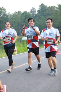 BIB: 6868, 6823
                            <button type="button" onclick="openModal(6353272)" class="btn btn-primary btn-sm float-right btn-popup" data-toggle="modal" data-target=".modal-high-quality">
                        <i class="fas fa-shopping-cart"></i> Add to Cart
                    </button>
                                            <button type="button" onclick="isThisMe(6353272, true)" class="btn btn-success btn-sm float-right btn-popup btn-isme hidden" data-toggle="tooltip" data-placement="bottom" title="นี่คือรูปของคุณใช่ไหม คลิกที่นี่เพื่อเอาเข้าอัลบั้ม">
                        <i class="fas fa-plus"></i> Add to album
                    </button>
                    <button type="button" onclick="isThisMe(6353272, false)" class="btn btn-warning btn-sm float-right btn-popup btn-isnotme hidden">
                        <i class="fas fa-ban"></i> Remove from album
                    </button>