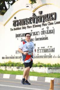 BIB: 7042
                            <button type="button" onclick="openModal(6341976)" class="btn btn-primary btn-sm float-right btn-popup" data-toggle="modal" data-target=".modal-high-quality">
                        <i class="fas fa-shopping-cart"></i> Add to Cart
                    </button>
                                            <button type="button" onclick="isThisMe(6341976, true)" class="btn btn-success btn-sm float-right btn-popup btn-isme hidden" data-toggle="tooltip" data-placement="bottom" title="นี่คือรูปของคุณใช่ไหม คลิกที่นี่เพื่อเอาเข้าอัลบั้ม">
                        <i class="fas fa-plus"></i> Add to album
                    </button>
                    <button type="button" onclick="isThisMe(6341976, false)" class="btn btn-warning btn-sm float-right btn-popup btn-isnotme hidden">
                        <i class="fas fa-ban"></i> Remove from album
                    </button>