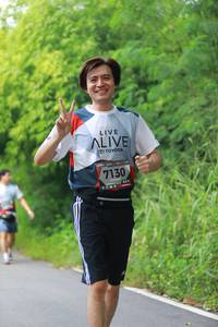 BIB: 7130
                            <button type="button" onclick="openModal(6347418)" class="btn btn-primary btn-sm float-right btn-popup" data-toggle="modal" data-target=".modal-high-quality">
                        <i class="fas fa-shopping-cart"></i> Add to Cart
                    </button>
                                            <button type="button" onclick="isThisMe(6347418, true)" class="btn btn-success btn-sm float-right btn-popup btn-isme hidden" data-toggle="tooltip" data-placement="bottom" title="นี่คือรูปของคุณใช่ไหม คลิกที่นี่เพื่อเอาเข้าอัลบั้ม">
                        <i class="fas fa-plus"></i> Add to album
                    </button>
                    <button type="button" onclick="isThisMe(6347418, false)" class="btn btn-warning btn-sm float-right btn-popup btn-isnotme hidden">
                        <i class="fas fa-ban"></i> Remove from album
                    </button>