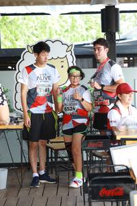 BIB: 7181, 3150, 6524
                            <button type="button" onclick="openModal(6342682)" class="btn btn-primary btn-sm float-right btn-popup" data-toggle="modal" data-target=".modal-high-quality">
                        <i class="fas fa-shopping-cart"></i> Add to Cart
                    </button>
                                            <button type="button" onclick="isThisMe(6342682, true)" class="btn btn-success btn-sm float-right btn-popup btn-isme hidden" data-toggle="tooltip" data-placement="bottom" title="นี่คือรูปของคุณใช่ไหม คลิกที่นี่เพื่อเอาเข้าอัลบั้ม">
                        <i class="fas fa-plus"></i> Add to album
                    </button>
                    <button type="button" onclick="isThisMe(6342682, false)" class="btn btn-warning btn-sm float-right btn-popup btn-isnotme hidden">
                        <i class="fas fa-ban"></i> Remove from album
                    </button>