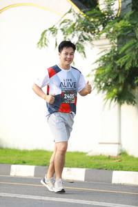 BIB: 2405
                            <button type="button" onclick="openModal(6341927)" class="btn btn-primary btn-sm float-right btn-popup" data-toggle="modal" data-target=".modal-high-quality">
                        <i class="fas fa-shopping-cart"></i> Add to Cart
                    </button>
                                            <button type="button" onclick="isThisMe(6341927, true)" class="btn btn-success btn-sm float-right btn-popup btn-isme hidden" data-toggle="tooltip" data-placement="bottom" title="นี่คือรูปของคุณใช่ไหม คลิกที่นี่เพื่อเอาเข้าอัลบั้ม">
                        <i class="fas fa-plus"></i> Add to album
                    </button>
                    <button type="button" onclick="isThisMe(6341927, false)" class="btn btn-warning btn-sm float-right btn-popup btn-isnotme hidden">
                        <i class="fas fa-ban"></i> Remove from album
                    </button>