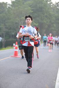 BIB: 6202
                            <button type="button" onclick="openModal(6350400)" class="btn btn-primary btn-sm float-right btn-popup" data-toggle="modal" data-target=".modal-high-quality">
                        <i class="fas fa-shopping-cart"></i> Add to Cart
                    </button>
                                            <button type="button" onclick="isThisMe(6350400, true)" class="btn btn-success btn-sm float-right btn-popup btn-isme hidden" data-toggle="tooltip" data-placement="bottom" title="นี่คือรูปของคุณใช่ไหม คลิกที่นี่เพื่อเอาเข้าอัลบั้ม">
                        <i class="fas fa-plus"></i> Add to album
                    </button>
                    <button type="button" onclick="isThisMe(6350400, false)" class="btn btn-warning btn-sm float-right btn-popup btn-isnotme hidden">
                        <i class="fas fa-ban"></i> Remove from album
                    </button>