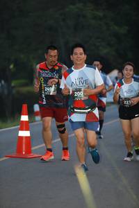 BIB: 249, 200, 221
                            <button type="button" onclick="openModal(6352735)" class="btn btn-primary btn-sm float-right btn-popup" data-toggle="modal" data-target=".modal-high-quality">
                        <i class="fas fa-shopping-cart"></i> Add to Cart
                    </button>
                                            <button type="button" onclick="isThisMe(6352735, true)" class="btn btn-success btn-sm float-right btn-popup btn-isme hidden" data-toggle="tooltip" data-placement="bottom" title="นี่คือรูปของคุณใช่ไหม คลิกที่นี่เพื่อเอาเข้าอัลบั้ม">
                        <i class="fas fa-plus"></i> Add to album
                    </button>
                    <button type="button" onclick="isThisMe(6352735, false)" class="btn btn-warning btn-sm float-right btn-popup btn-isnotme hidden">
                        <i class="fas fa-ban"></i> Remove from album
                    </button>