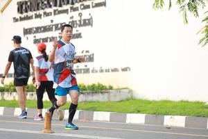 BIB: 240
                            <button type="button" onclick="openModal(6341865)" class="btn btn-primary btn-sm float-right btn-popup" data-toggle="modal" data-target=".modal-high-quality">
                        <i class="fas fa-shopping-cart"></i> Add to Cart
                    </button>
                                            <button type="button" onclick="isThisMe(6341865, true)" class="btn btn-success btn-sm float-right btn-popup btn-isme hidden" data-toggle="tooltip" data-placement="bottom" title="นี่คือรูปของคุณใช่ไหม คลิกที่นี่เพื่อเอาเข้าอัลบั้ม">
                        <i class="fas fa-plus"></i> Add to album
                    </button>
                    <button type="button" onclick="isThisMe(6341865, false)" class="btn btn-warning btn-sm float-right btn-popup btn-isnotme hidden">
                        <i class="fas fa-ban"></i> Remove from album
                    </button>