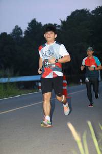 BIB: 314
                            <button type="button" onclick="openModal(6351528)" class="btn btn-primary btn-sm float-right btn-popup" data-toggle="modal" data-target=".modal-high-quality">
                        <i class="fas fa-shopping-cart"></i> Add to Cart
                    </button>
                                            <button type="button" onclick="isThisMe(6351528, true)" class="btn btn-success btn-sm float-right btn-popup btn-isme hidden" data-toggle="tooltip" data-placement="bottom" title="นี่คือรูปของคุณใช่ไหม คลิกที่นี่เพื่อเอาเข้าอัลบั้ม">
                        <i class="fas fa-plus"></i> Add to album
                    </button>
                    <button type="button" onclick="isThisMe(6351528, false)" class="btn btn-warning btn-sm float-right btn-popup btn-isnotme hidden">
                        <i class="fas fa-ban"></i> Remove from album
                    </button>