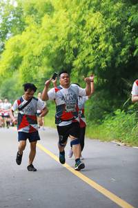 BIB: 6240
                            <button type="button" onclick="openModal(6346429)" class="btn btn-primary btn-sm float-right btn-popup" data-toggle="modal" data-target=".modal-high-quality">
                        <i class="fas fa-shopping-cart"></i> Add to Cart
                    </button>
                                            <button type="button" onclick="isThisMe(6346429, true)" class="btn btn-success btn-sm float-right btn-popup btn-isme hidden" data-toggle="tooltip" data-placement="bottom" title="นี่คือรูปของคุณใช่ไหม คลิกที่นี่เพื่อเอาเข้าอัลบั้ม">
                        <i class="fas fa-plus"></i> Add to album
                    </button>
                    <button type="button" onclick="isThisMe(6346429, false)" class="btn btn-warning btn-sm float-right btn-popup btn-isnotme hidden">
                        <i class="fas fa-ban"></i> Remove from album
                    </button>