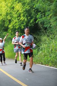 BIB: 513, 6548
                            <button type="button" onclick="openModal(6346423)" class="btn btn-primary btn-sm float-right btn-popup" data-toggle="modal" data-target=".modal-high-quality">
                        <i class="fas fa-shopping-cart"></i> Add to Cart
                    </button>
                                            <button type="button" onclick="isThisMe(6346423, true)" class="btn btn-success btn-sm float-right btn-popup btn-isme hidden" data-toggle="tooltip" data-placement="bottom" title="นี่คือรูปของคุณใช่ไหม คลิกที่นี่เพื่อเอาเข้าอัลบั้ม">
                        <i class="fas fa-plus"></i> Add to album
                    </button>
                    <button type="button" onclick="isThisMe(6346423, false)" class="btn btn-warning btn-sm float-right btn-popup btn-isnotme hidden">
                        <i class="fas fa-ban"></i> Remove from album
                    </button>