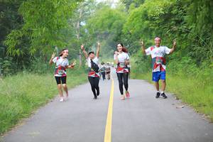 BIB: 7152, 7141, 7155
                            <button type="button" onclick="openModal(6343929)" class="btn btn-primary btn-sm float-right btn-popup" data-toggle="modal" data-target=".modal-high-quality">
                        <i class="fas fa-shopping-cart"></i> Add to Cart
                    </button>
                                            <button type="button" onclick="isThisMe(6343929, true)" class="btn btn-success btn-sm float-right btn-popup btn-isme hidden" data-toggle="tooltip" data-placement="bottom" title="นี่คือรูปของคุณใช่ไหม คลิกที่นี่เพื่อเอาเข้าอัลบั้ม">
                        <i class="fas fa-plus"></i> Add to album
                    </button>
                    <button type="button" onclick="isThisMe(6343929, false)" class="btn btn-warning btn-sm float-right btn-popup btn-isnotme hidden">
                        <i class="fas fa-ban"></i> Remove from album
                    </button>