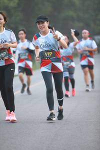 BIB: 
                            <button type="button" onclick="openModal(6354164)" class="btn btn-primary btn-sm float-right btn-popup" data-toggle="modal" data-target=".modal-high-quality">
                        <i class="fas fa-shopping-cart"></i> Add to Cart
                    </button>
                                            <button type="button" onclick="isThisMe(6354164, true)" class="btn btn-success btn-sm float-right btn-popup btn-isme hidden" data-toggle="tooltip" data-placement="bottom" title="นี่คือรูปของคุณใช่ไหม คลิกที่นี่เพื่อเอาเข้าอัลบั้ม">
                        <i class="fas fa-plus"></i> Add to album
                    </button>
                    <button type="button" onclick="isThisMe(6354164, false)" class="btn btn-warning btn-sm float-right btn-popup btn-isnotme hidden">
                        <i class="fas fa-ban"></i> Remove from album
                    </button>