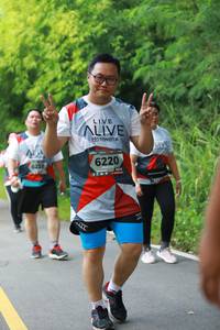 BIB: 6220, 6238
                            <button type="button" onclick="openModal(6344061)" class="btn btn-primary btn-sm float-right btn-popup" data-toggle="modal" data-target=".modal-high-quality">
                        <i class="fas fa-shopping-cart"></i> Add to Cart
                    </button>
                                            <button type="button" onclick="isThisMe(6344061, true)" class="btn btn-success btn-sm float-right btn-popup btn-isme hidden" data-toggle="tooltip" data-placement="bottom" title="นี่คือรูปของคุณใช่ไหม คลิกที่นี่เพื่อเอาเข้าอัลบั้ม">
                        <i class="fas fa-plus"></i> Add to album
                    </button>
                    <button type="button" onclick="isThisMe(6344061, false)" class="btn btn-warning btn-sm float-right btn-popup btn-isnotme hidden">
                        <i class="fas fa-ban"></i> Remove from album
                    </button>