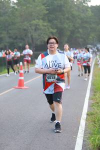 BIB: 6518, 
                            <button type="button" onclick="openModal(6352852)" class="btn btn-primary btn-sm float-right btn-popup" data-toggle="modal" data-target=".modal-high-quality">
                        <i class="fas fa-shopping-cart"></i> Add to Cart
                    </button>
                                            <button type="button" onclick="isThisMe(6352852, true)" class="btn btn-success btn-sm float-right btn-popup btn-isme hidden" data-toggle="tooltip" data-placement="bottom" title="นี่คือรูปของคุณใช่ไหม คลิกที่นี่เพื่อเอาเข้าอัลบั้ม">
                        <i class="fas fa-plus"></i> Add to album
                    </button>
                    <button type="button" onclick="isThisMe(6352852, false)" class="btn btn-warning btn-sm float-right btn-popup btn-isnotme hidden">
                        <i class="fas fa-ban"></i> Remove from album
                    </button>