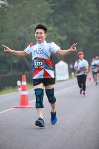 BIB: 2173
                            <button type="button" onclick="openModal(6348316)" class="btn btn-primary btn-sm float-right btn-popup" data-toggle="modal" data-target=".modal-high-quality">
                        <i class="fas fa-shopping-cart"></i> Add to Cart
                    </button>
                                            <button type="button" onclick="isThisMe(6348316, true)" class="btn btn-success btn-sm float-right btn-popup btn-isme hidden" data-toggle="tooltip" data-placement="bottom" title="นี่คือรูปของคุณใช่ไหม คลิกที่นี่เพื่อเอาเข้าอัลบั้ม">
                        <i class="fas fa-plus"></i> Add to album
                    </button>
                    <button type="button" onclick="isThisMe(6348316, false)" class="btn btn-warning btn-sm float-right btn-popup btn-isnotme hidden">
                        <i class="fas fa-ban"></i> Remove from album
                    </button>