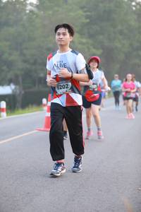 BIB: 6202
                            <button type="button" onclick="openModal(6350404)" class="btn btn-primary btn-sm float-right btn-popup" data-toggle="modal" data-target=".modal-high-quality">
                        <i class="fas fa-shopping-cart"></i> Add to Cart
                    </button>
                                            <button type="button" onclick="isThisMe(6350404, true)" class="btn btn-success btn-sm float-right btn-popup btn-isme hidden" data-toggle="tooltip" data-placement="bottom" title="นี่คือรูปของคุณใช่ไหม คลิกที่นี่เพื่อเอาเข้าอัลบั้ม">
                        <i class="fas fa-plus"></i> Add to album
                    </button>
                    <button type="button" onclick="isThisMe(6350404, false)" class="btn btn-warning btn-sm float-right btn-popup btn-isnotme hidden">
                        <i class="fas fa-ban"></i> Remove from album
                    </button>