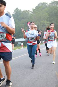 BIB: 6762, 6572
                            <button type="button" onclick="openModal(6350487)" class="btn btn-primary btn-sm float-right btn-popup" data-toggle="modal" data-target=".modal-high-quality">
                        <i class="fas fa-shopping-cart"></i> Add to Cart
                    </button>
                                            <button type="button" onclick="isThisMe(6350487, true)" class="btn btn-success btn-sm float-right btn-popup btn-isme hidden" data-toggle="tooltip" data-placement="bottom" title="นี่คือรูปของคุณใช่ไหม คลิกที่นี่เพื่อเอาเข้าอัลบั้ม">
                        <i class="fas fa-plus"></i> Add to album
                    </button>
                    <button type="button" onclick="isThisMe(6350487, false)" class="btn btn-warning btn-sm float-right btn-popup btn-isnotme hidden">
                        <i class="fas fa-ban"></i> Remove from album
                    </button>