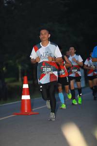 BIB: 2125, 2738, 221
                            <button type="button" onclick="openModal(6351114)" class="btn btn-primary btn-sm float-right btn-popup" data-toggle="modal" data-target=".modal-high-quality">
                        <i class="fas fa-shopping-cart"></i> Add to Cart
                    </button>
                                            <button type="button" onclick="isThisMe(6351114, true)" class="btn btn-success btn-sm float-right btn-popup btn-isme hidden" data-toggle="tooltip" data-placement="bottom" title="นี่คือรูปของคุณใช่ไหม คลิกที่นี่เพื่อเอาเข้าอัลบั้ม">
                        <i class="fas fa-plus"></i> Add to album
                    </button>
                    <button type="button" onclick="isThisMe(6351114, false)" class="btn btn-warning btn-sm float-right btn-popup btn-isnotme hidden">
                        <i class="fas fa-ban"></i> Remove from album
                    </button>