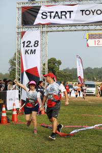 BIB: 128, 2012, 2021
                            <button type="button" onclick="openModal(6342628)" class="btn btn-primary btn-sm float-right btn-popup" data-toggle="modal" data-target=".modal-high-quality">
                        <i class="fas fa-shopping-cart"></i> Add to Cart
                    </button>
                                            <button type="button" onclick="isThisMe(6342628, true)" class="btn btn-success btn-sm float-right btn-popup btn-isme hidden" data-toggle="tooltip" data-placement="bottom" title="นี่คือรูปของคุณใช่ไหม คลิกที่นี่เพื่อเอาเข้าอัลบั้ม">
                        <i class="fas fa-plus"></i> Add to album
                    </button>
                    <button type="button" onclick="isThisMe(6342628, false)" class="btn btn-warning btn-sm float-right btn-popup btn-isnotme hidden">
                        <i class="fas fa-ban"></i> Remove from album
                    </button>