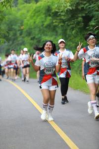 BIB: 7127, 7014, 7051
                            <button type="button" onclick="openModal(6345151)" class="btn btn-primary btn-sm float-right btn-popup" data-toggle="modal" data-target=".modal-high-quality">
                        <i class="fas fa-shopping-cart"></i> Add to Cart
                    </button>
                                            <button type="button" onclick="isThisMe(6345151, true)" class="btn btn-success btn-sm float-right btn-popup btn-isme hidden" data-toggle="tooltip" data-placement="bottom" title="นี่คือรูปของคุณใช่ไหม คลิกที่นี่เพื่อเอาเข้าอัลบั้ม">
                        <i class="fas fa-plus"></i> Add to album
                    </button>
                    <button type="button" onclick="isThisMe(6345151, false)" class="btn btn-warning btn-sm float-right btn-popup btn-isnotme hidden">
                        <i class="fas fa-ban"></i> Remove from album
                    </button>