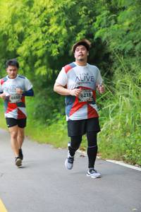 BIB: 6850, 6219
                            <button type="button" onclick="openModal(6344129)" class="btn btn-primary btn-sm float-right btn-popup" data-toggle="modal" data-target=".modal-high-quality">
                        <i class="fas fa-shopping-cart"></i> Add to Cart
                    </button>
                                            <button type="button" onclick="isThisMe(6344129, true)" class="btn btn-success btn-sm float-right btn-popup btn-isme hidden" data-toggle="tooltip" data-placement="bottom" title="นี่คือรูปของคุณใช่ไหม คลิกที่นี่เพื่อเอาเข้าอัลบั้ม">
                        <i class="fas fa-plus"></i> Add to album
                    </button>
                    <button type="button" onclick="isThisMe(6344129, false)" class="btn btn-warning btn-sm float-right btn-popup btn-isnotme hidden">
                        <i class="fas fa-ban"></i> Remove from album
                    </button>